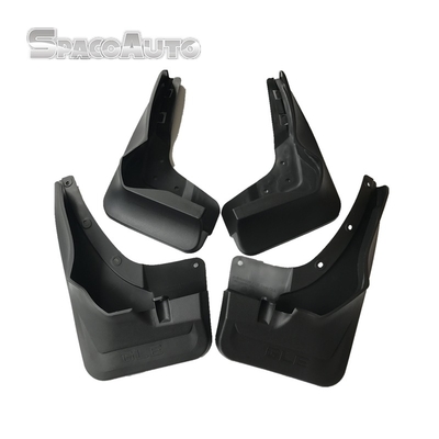 Prevent mud splashing 2017 hot selling car mud flap, plastic fender for cars MG01B